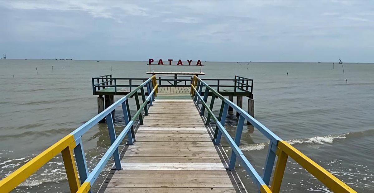 Pantai Tambak Raya